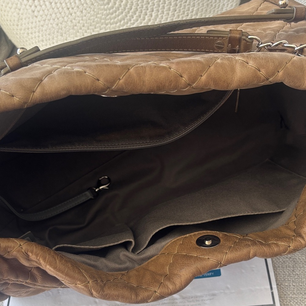 CHANEL Tan Quilted Tote Bag - Picture 7 of 10